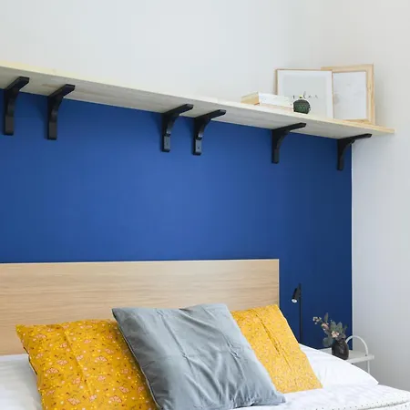 Beautiful Cozy For 2 People Lägenhet Prag